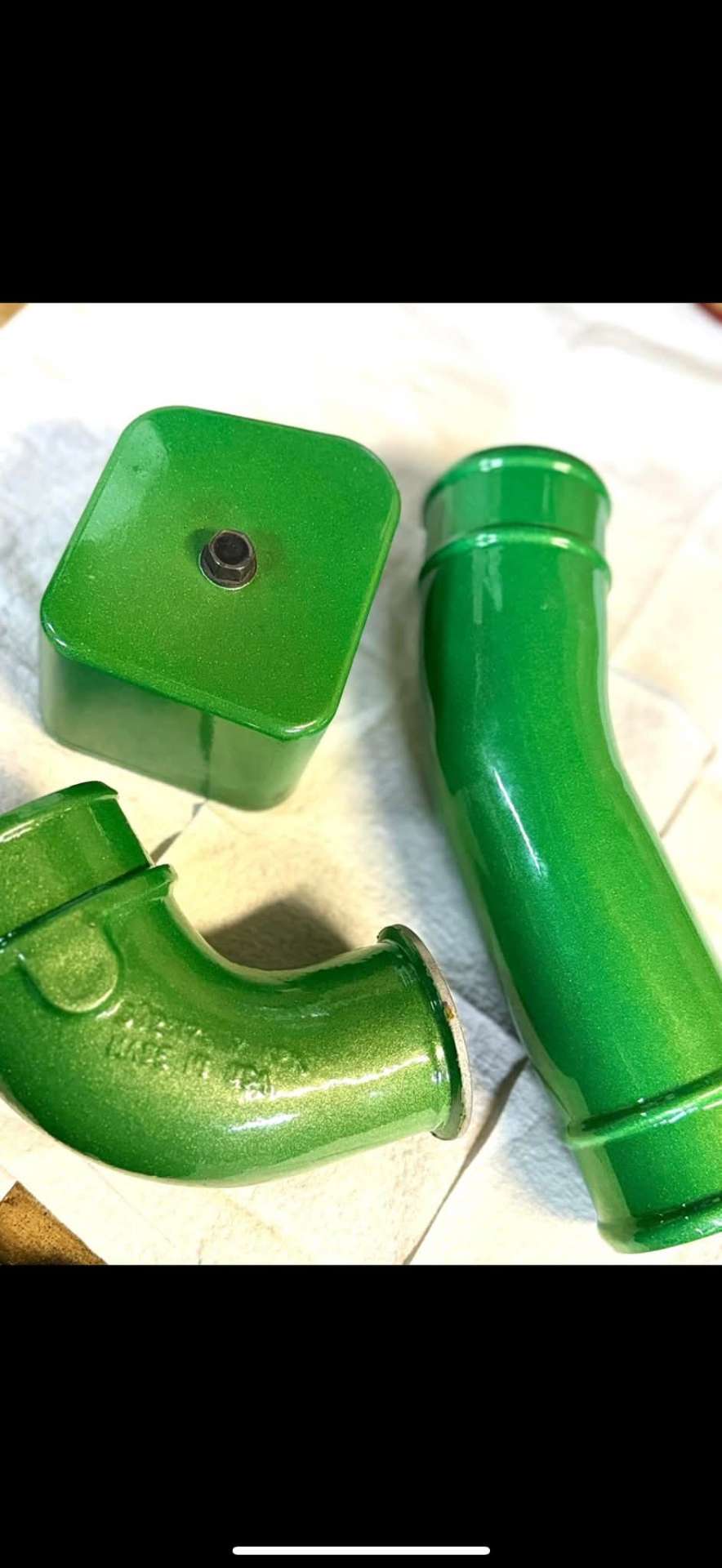 Green metallic powder-coated intake and pipe
